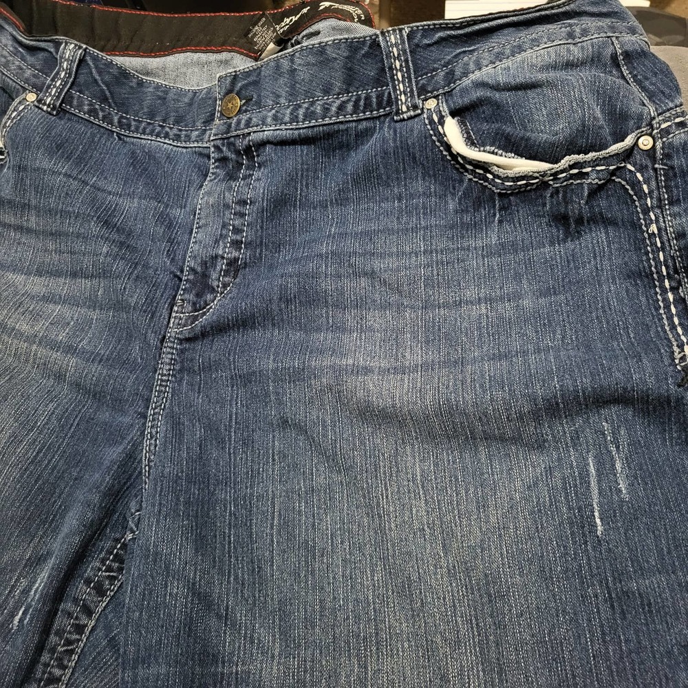 LANE BRYANT BOOTCUT TUMMY TIGHTER DENIM JEANS SIZE 24 - Picture 11 of 11